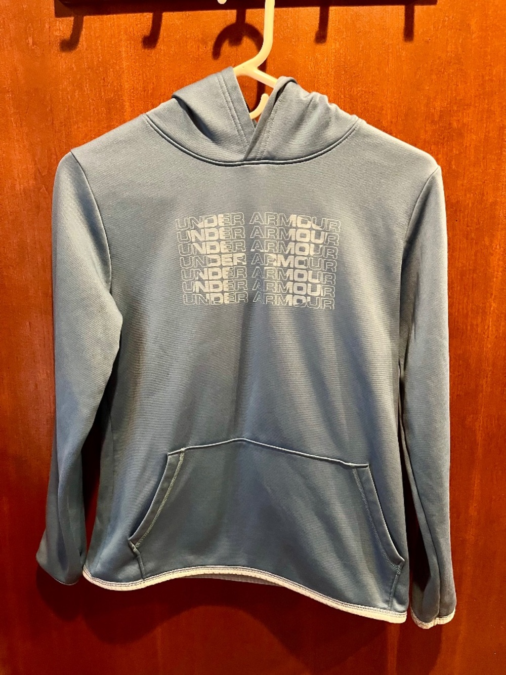 Under Armour hoodie, boys size XL